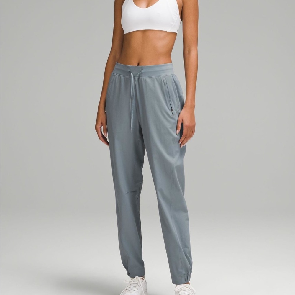 Lululemon Women's License to Train HR Pant